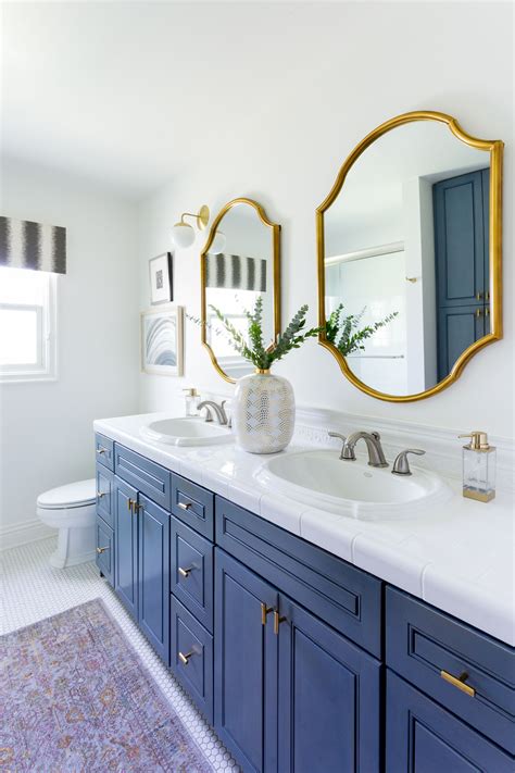 White And Blue Bathroom Creating A Relaxing Oasis