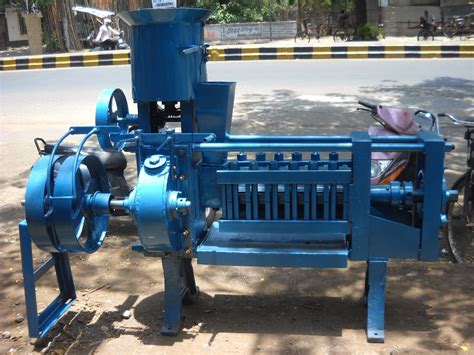 Bolt Oil Expeller Machine Size X At Best Price In Nagpur ID