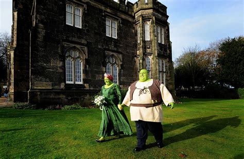 Shrek Wedding Mirror Online