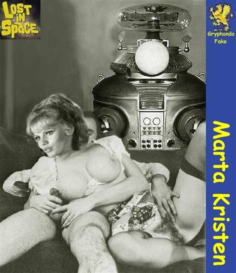 Post Gryphondo Judy Robinson Lost In Space Marta Kristen Robot B Fakes