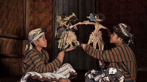 Suku Jawa Sejarah Karakter Kebudayaan Beserta Penjelasannya