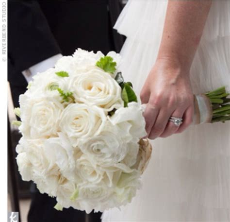 Bridesmaids in long pink dresses at the swan house in atlanta, georgia. Very plain (With images) | White bridal bouquet, Bridal ...
