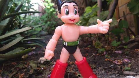 Astro Boy Figura Bootleg Mexicano Youtube