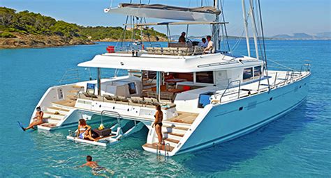 Crewed Catamaran Charters In The Bahamas Worldwide Boat