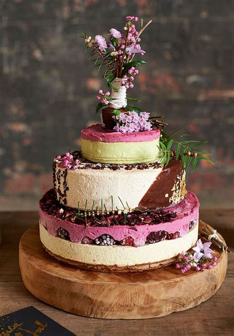 20 Delicious And Unique Alternatives To The Traditional Wedding Cake
