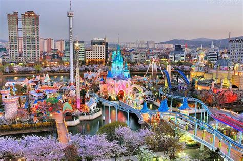 Lotte World Amusement Park Dragon Hill Lodge