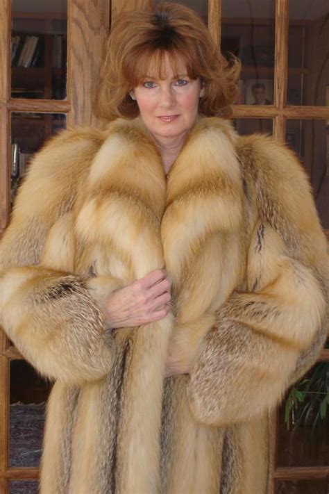 Gorgeous Golden Fox Fur Fashion Fox Fur Coat Fur