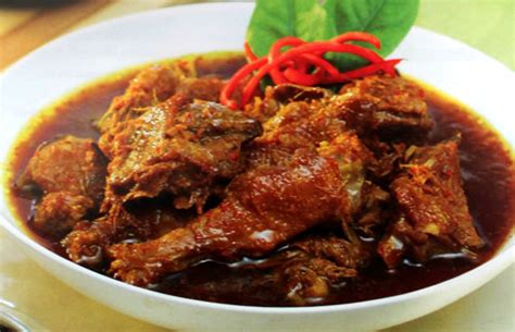 Pembayaran mudah, pengiriman cepat & bisa cicil 0%. RESEP MASAKANKU: RESEP SEMUR AYAM PEDAS