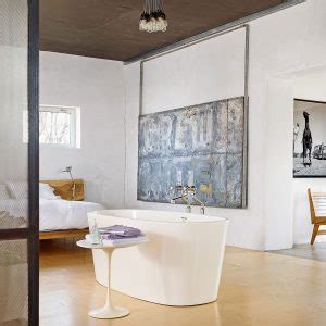 A unique experience to get the full aspect of life in marfa. Marfa Hill House | Casey Dunn