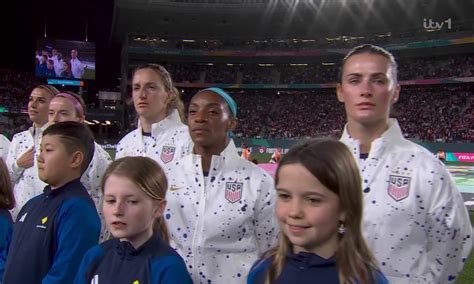 Us Womens National Soccer Team Doesnt Sing National Anthem