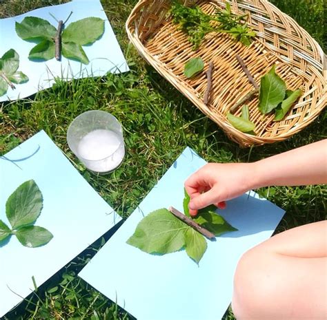 Create Nature Insects Using Leaves And Sticks For Play Ideas For Kids