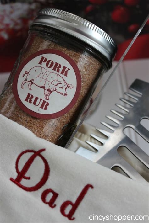 We put together this list of our top gift ideas in a jar so you could be sure to have the best list for last minute birthday, christmas and hostess gift ideas. Gift in a Jar Pork Rub Recipe FREE Printable Labels ...