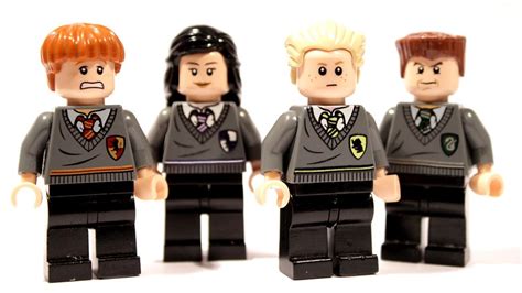 Custom Lego Harry Potter Hufflepuff Quidditch Uniform Minifigure