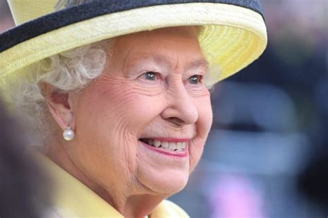 On sunday at windsor castle, queen elizabeth ii will receive president joe biden — the 13th u.s. Here's What Would Happen If The Queen Died