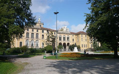 Indro montanelli was a renowned italian journalist and writer. I Giardini Pubblici Indro Montanelli - 18/19 luglio 2020 ...