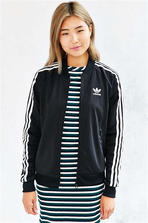 Mens bomber jacket adidas vintage top tracksuit size m. adidas Superstar Track Jacket | Adidas jacket outfit ...
