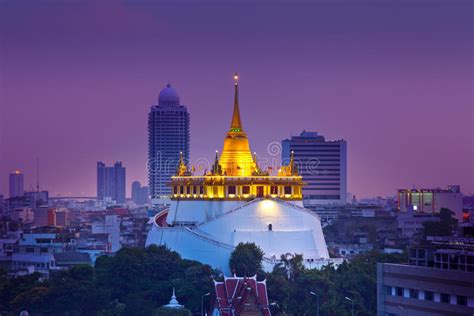 The golden mount (phu khao thong), added to the temple during the reign of king rama v is an artificial hill with a golden chedi on top. Night Urban City Skyline, Saket Temple (Golden Mountain ...