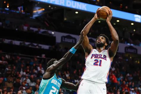 Joel Embiid Scores 42 Points Sixers Rout Hornets For 6th Straight Win