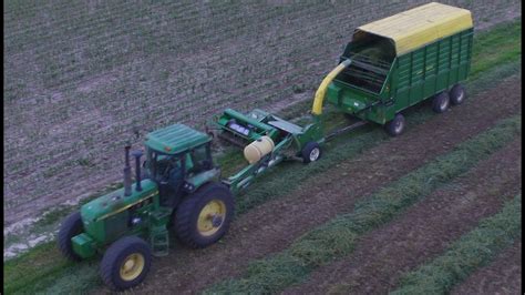 Chopping Hay 2016 In Iowa John Deere 4450 Jd 3970 716a Wagons Youtube