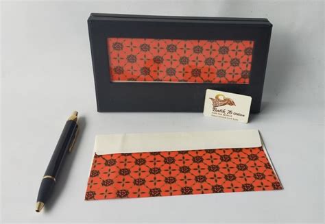 Lusin Box Premium Envelope Amplop Imlek Batik Semanggi Merah Kartu Ucapan Batik Kartu Ucapan