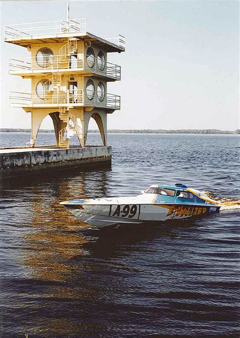 Returning From Testing At Mercurys Lake X Powerboat Offshore