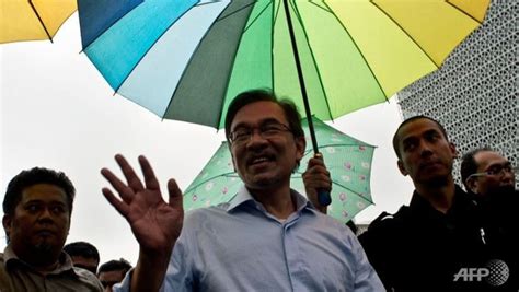 Sultan Selangor Tarik Balik Gelaran Datuk Seri Daripada Anwar Ibrahim