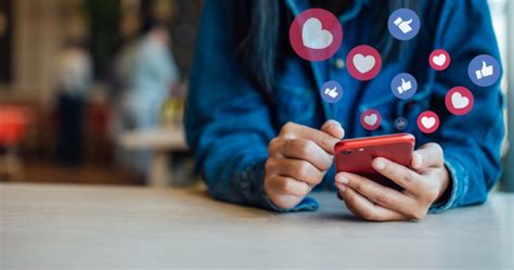 The scope of a social media app is huge and the since it is a social media app mvp, it must allow the users to share as much content as they'd like. Social Media apps like Instagram, Snapchat Make Teens ...