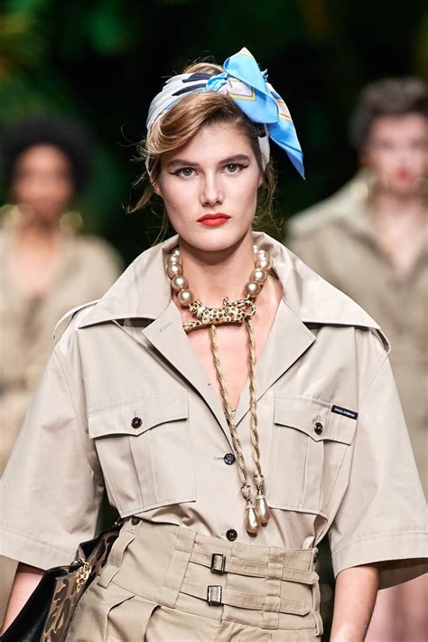 Browse the hottest designer jewelry brands this year. The Top Jewelry Trends of Spring 2020 | Top jewelry trends ...