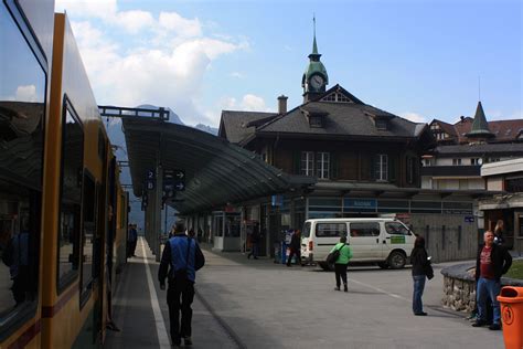 Bahnhof Lauterbrunnen 795m Ausgangsort Für Die Hohen