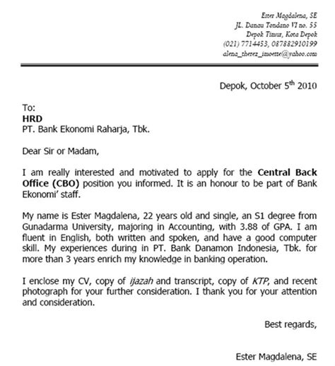 Setelah kita membahas terkait contoh surat penawaran yang merupakan bagian dari surat resmi. Contoh Surat Lamaran Kerja Bahasa Inggris Resmi Yang Baik ...