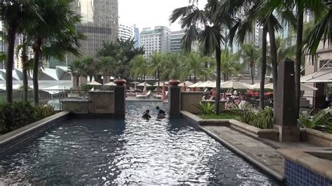 Mandarin oriental is located between the iconic petronas twin towers and the lush gardens of kuala lumpur city park. Mandarin Oriental Hotel, Kuala Lumpur, Malaysia - YouTube