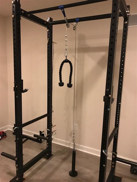 This is a simple machine that can be made with all sorts of different things. DIY Lat Pulldown and Low Pulley on a T3 Rack : homegym