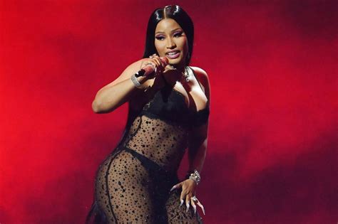 nicki minaj adds 13 shows to pink friday 2 world tour plus more on the way see the new dates