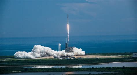 The vehicle consists of a reusable first stage, an expendable second stage, and, when in payload configuration, a. Falcon 9 launches Dragon with heavy science payload - SpaceNews.com