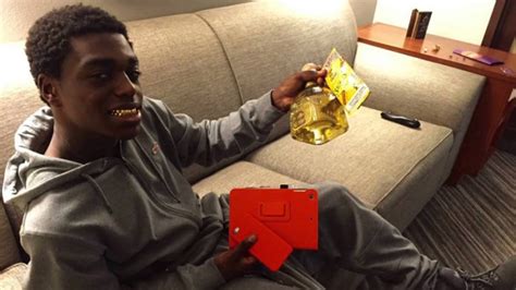 Twitter Drags Kodak Black For Saying Hes Better Than Pac And Biggie