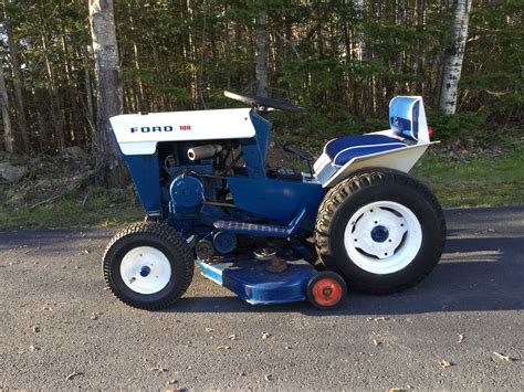 1970 Ford 100 Lawn Mower Tractor Ford Tractors Garden Tractor