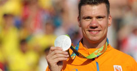 Jelle van gorkom (born 5 january 1991 in doetinchem) is a dutch racing cyclist who represents the netherlands. Nederlandse BMX'er Jelle van Gorkom kunstmatig in slaap ...