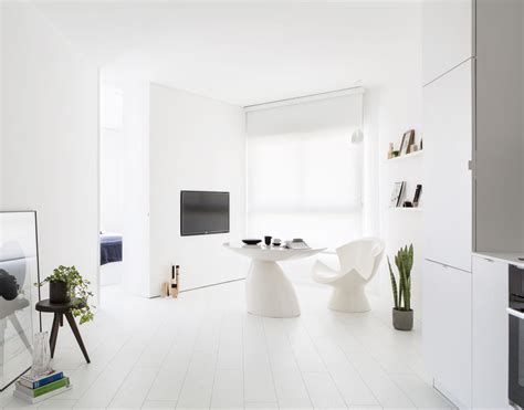 An All White Apartment In Tel Aviv Thats Anything But Boring