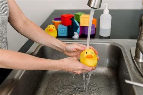 5 Safe Ways To Clean Baby Toys And Surfaces
