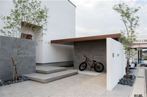 「自転車置き場」おしゃれまとめの人気アイデア｜Pinterest｜ebtsam dawood | エクステリア, 建築デザイン, 前庭