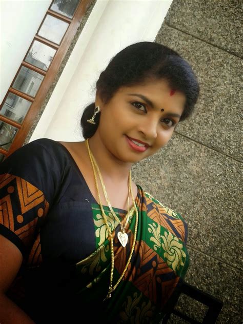 Contact kerala actress gallery on messenger. Kerala Actress Hot Navel Show In Saree 2014 ~ ACTRESS RARE ...