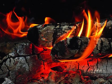 Fireplace Wallpaper 4k Sky Hd Wallpapers For Mobile And Desktop