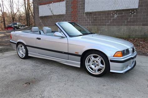 Hemmings Find Of The Day 1988 Bmw M3 Hemmings Daily