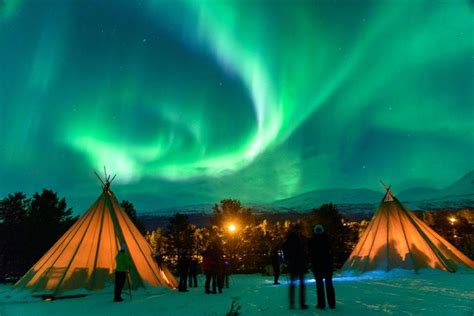 This Is The Best Way To Have An Arctic Northern Lights Adventure