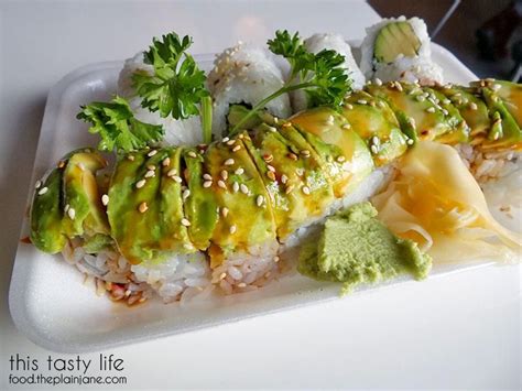 I've gone enough times now that they know what i want to order (since i usually get the same thing jamaican roll. deli sushi and desserts / miramar (With images) | Sushi ...