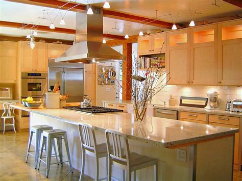 Elegantly simple, modern craftsman style. Kitchen Lighting Design Tips | DIY