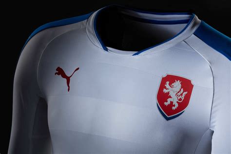 Die beiden außenseiter der em 2021 gruppe d schottland und tschechien treffen am 14. Tschechien EM 2016 Auswärts-Trikot veröffentlicht - Nur ...