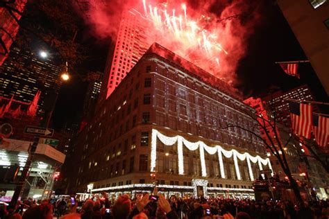 Saks Flagship Store Is Appraised For Mortgage At 37 Billion The New