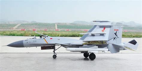 The j15 jet fighter is a modern air combat vr game, you will use the vr head mounted display to immerse yourself in the j15 fighter, carrying out training missions and combat missions on the liaoning aircraft carrier. オリジナル J15 - 倉庫番