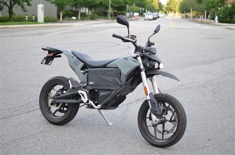 Review 2019 Zero Fxs Is The Low Cost Electric Motorcycle Fields Best